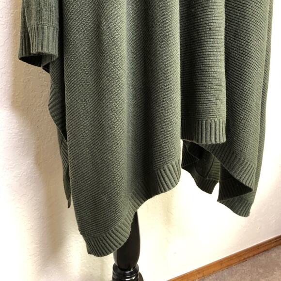 Lululemon Divinity army green ribbed knit poncho sweater size One Size - Picture 10 of 15